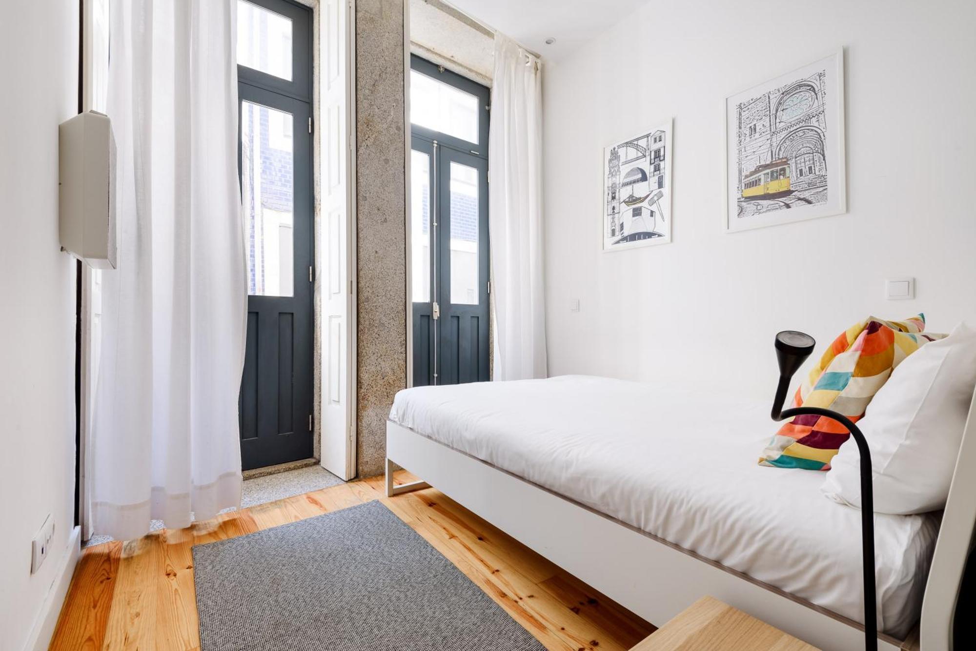 Spacious Duplex In Porto'S Downtown • A/C Экстерьер фото